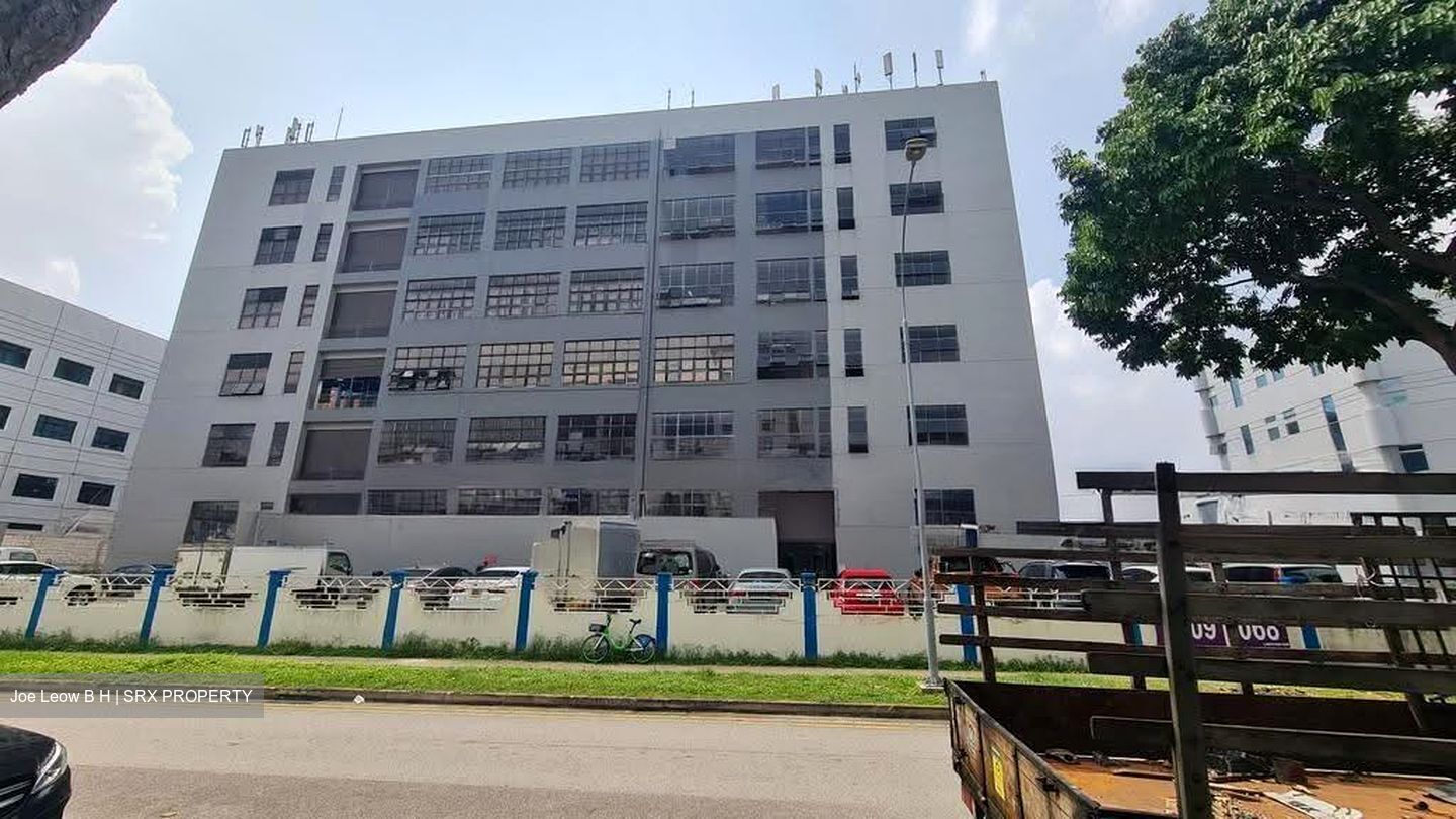 Bth Global Building (D27), Factory #626379021